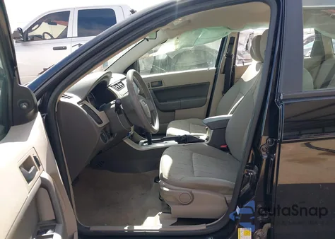 2010 Ford Focus Se из США, поврежденный, VIN 1FAHP3FN1AW247356